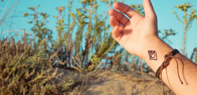 Tatuajes de HENNA vs tinta negra temporal TATTOOW